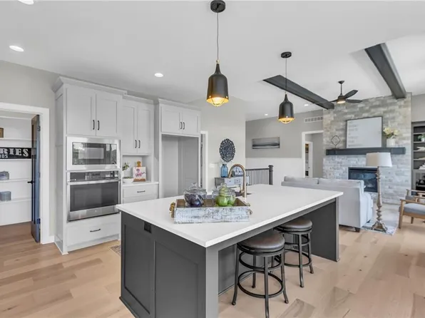 16922 S Illusion St, Olathe, KS 66062