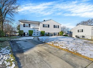 7 Elkhart Ct, Rosedale, MD 21237