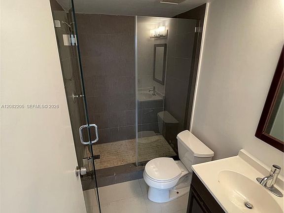 4th image of 2575 SW 27th Ave APT 506