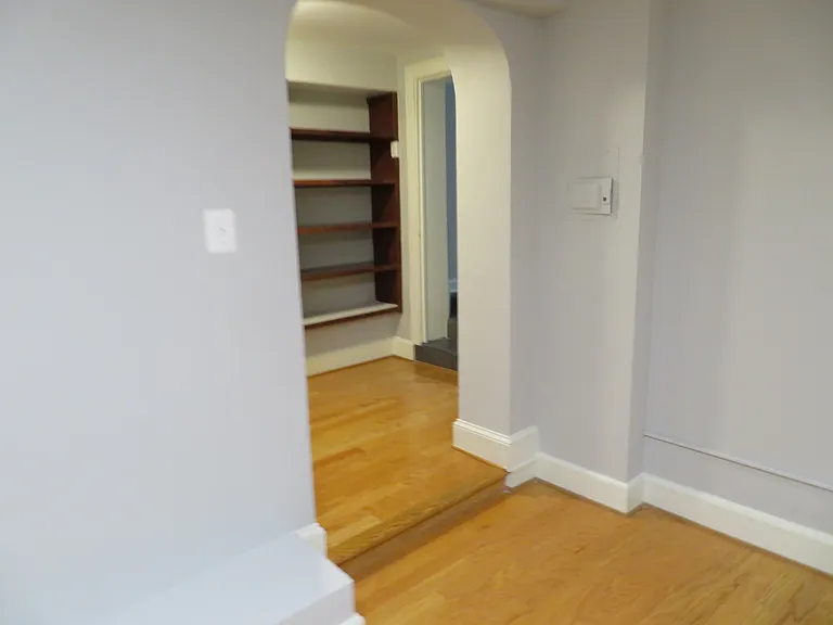 3925 Davis Pl NW #B1 — Photo 8