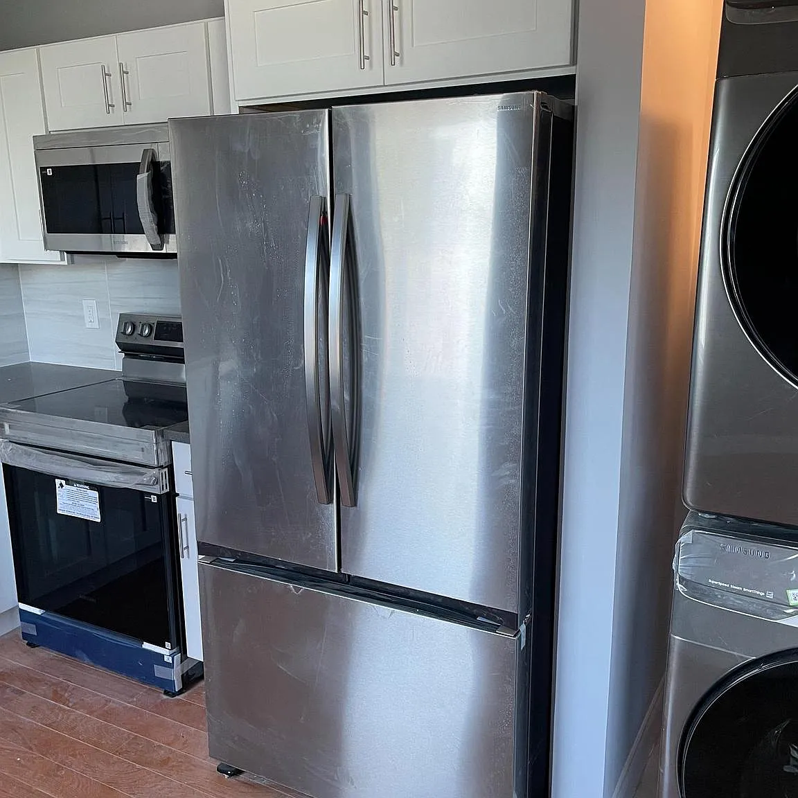 4 bed, 4.0 bath, 2440 sqft, $2,500 — Photo 3