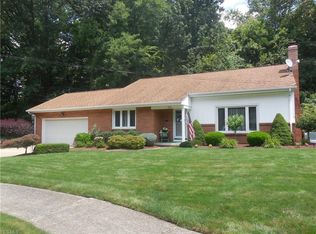 3271 Cricket Dr, Youngstown, OH