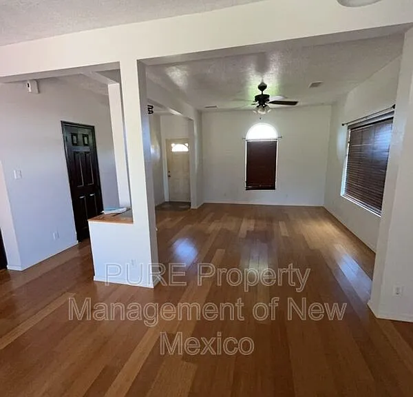 429 Tome Hill Ave SE — Photo 4