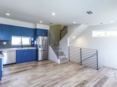 6003 Barton Ave, Los Angeles, CA, 90038