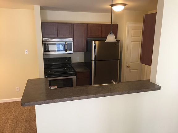 5th image of 105 Worthington Place Dr #105