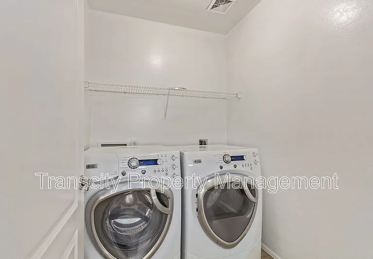 10221 E Isleta Ave — Photo 14