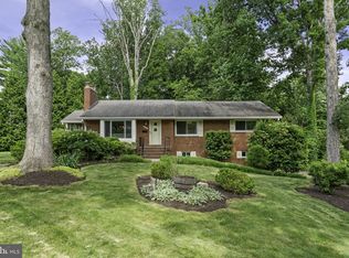 1501 Anderson Ct, Alexandria, VA 22312