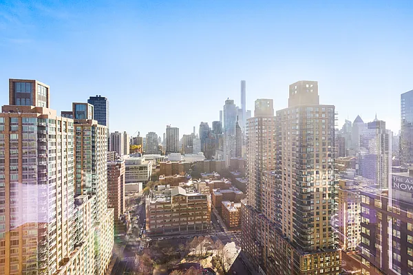 Sold by Nest Seekers International | media 7