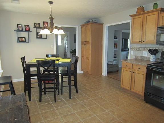 4th image of 409 Lebeau Dr