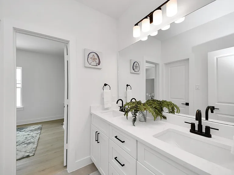 860 Rachel St #D — Photo 24