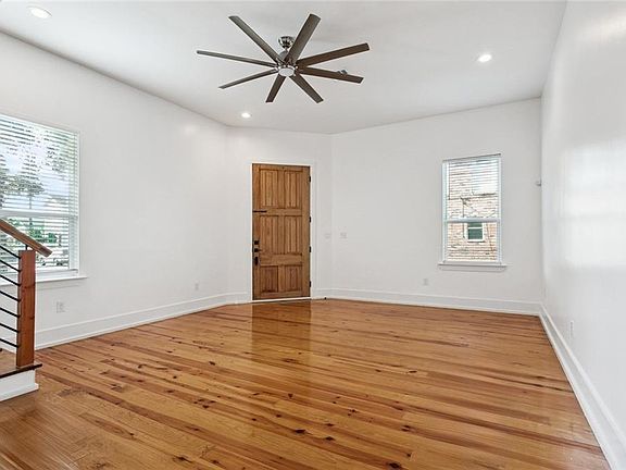 3rd image of 2732 Danneel St