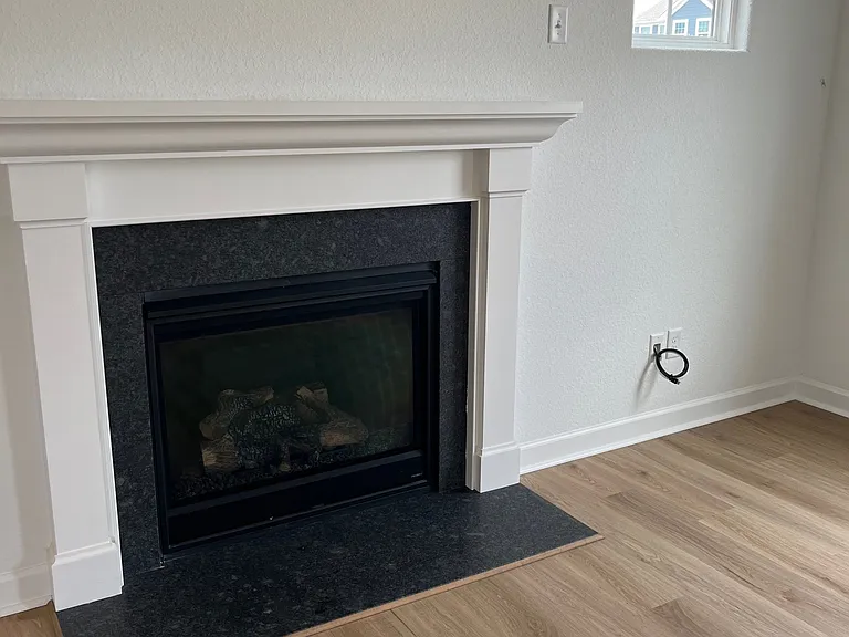 210 Ryker Rd E — Photo 6