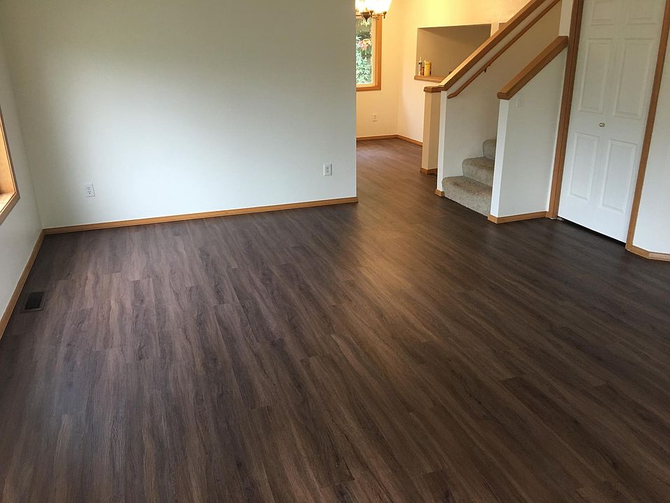 2nd image of 26210 Tuckerman Ave NE