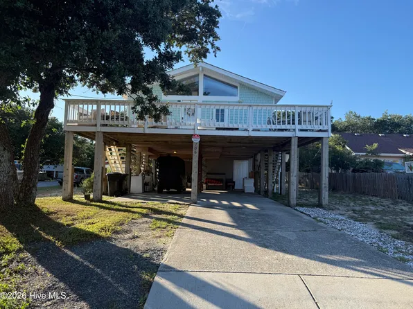 706 W 3rd Street, Kill Devil Hills, NC 27948