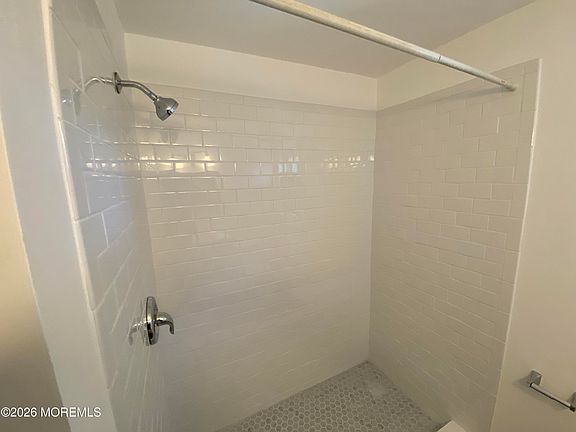 5th image of 157 Manor Drive