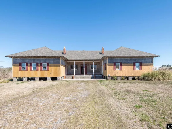 278 Bayview Dr, Stumpy Point, NC 27978