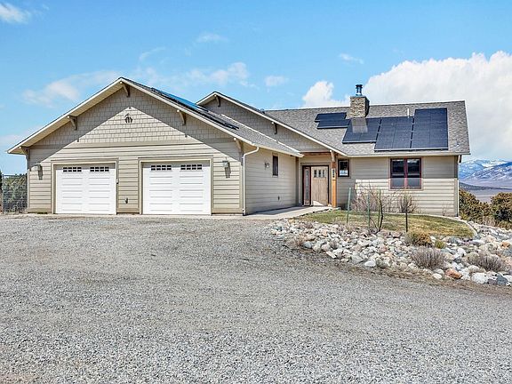 2nd image of 3237 Romnes Rd