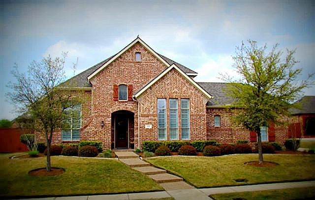1st image of 921 High Willow Dr