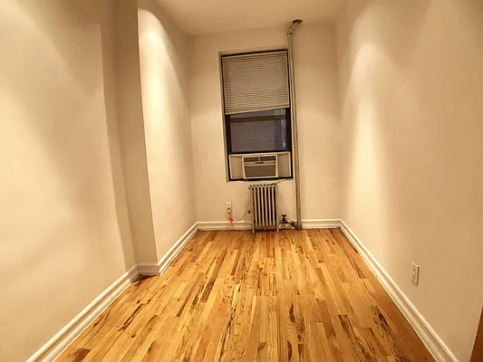 Rented by Ink Realty Services LLC | media 32