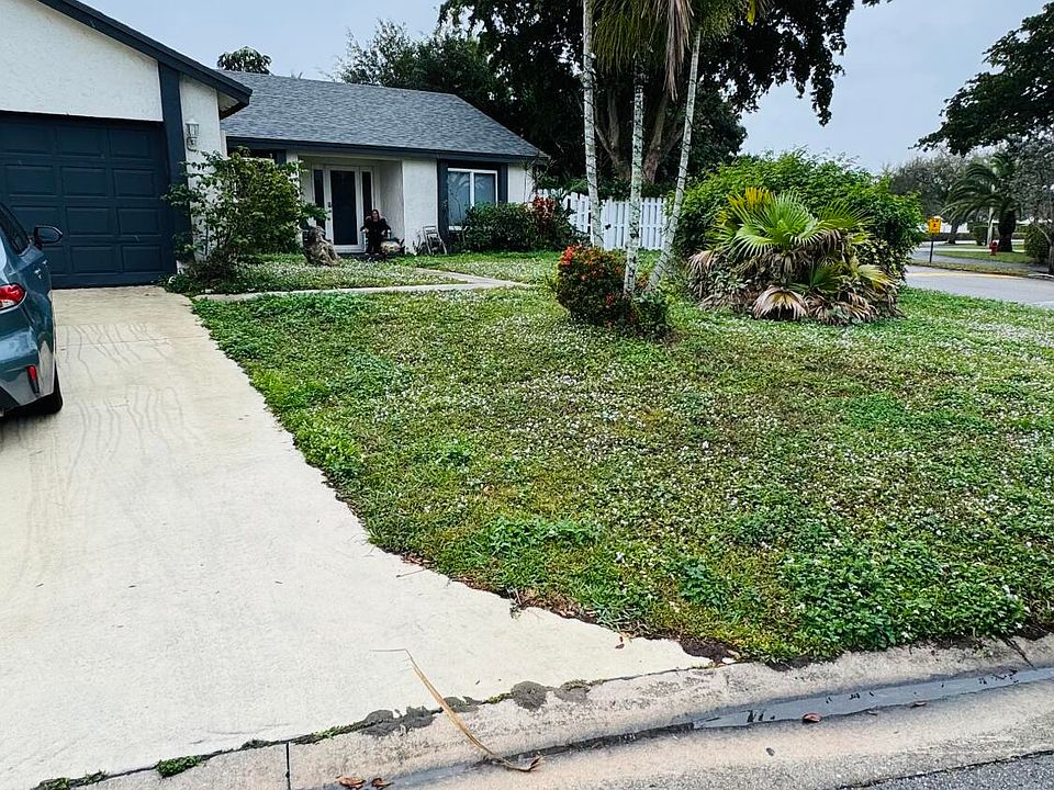 2nd image of 9570 Biscayne Park Court