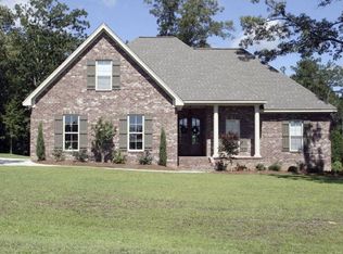 18 Bellepointe Cir, Purvis, MS 39475