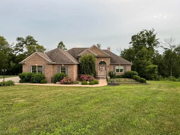 70850 Stella Dr, Saint Clairsville, OH 43950