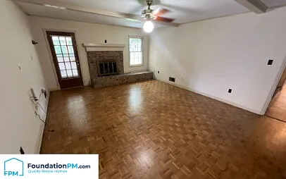 2608 Abercorn Cv — Photo 8