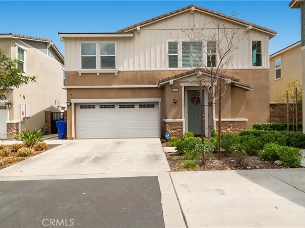 16763 Stags Leap Ln, Fontana, CA 92336