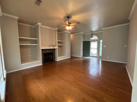 5th image of 1806 Sand Stone Dr