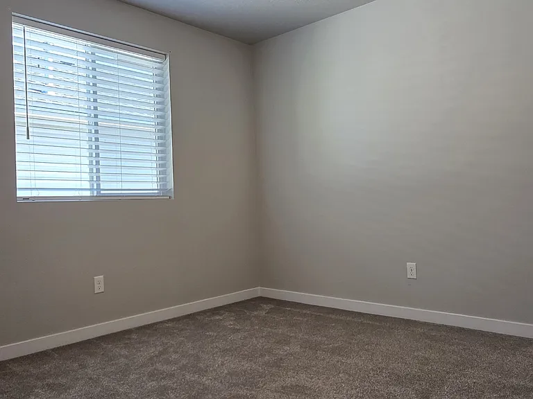 3313 S Daybreak Ave — Photo 15