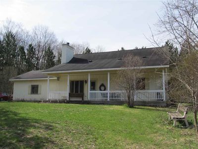 150 Sun Valley Dr, Harbor Springs, MI, 49740