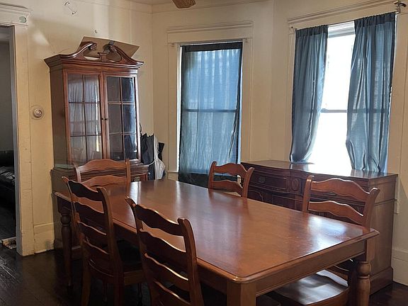 4th image of 1133 Asbury Ave