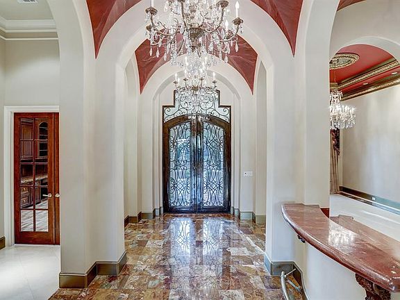 3rd image of 3611 Saint Tropez Way