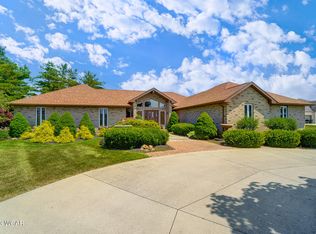 601 S Wapak Rd, Lima, OH 45807