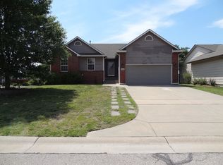 4602 E Willow Point Ct, Wichita, KS 67220