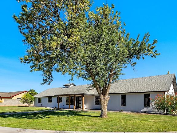 5th image of 8663 E WINNSTON Circle