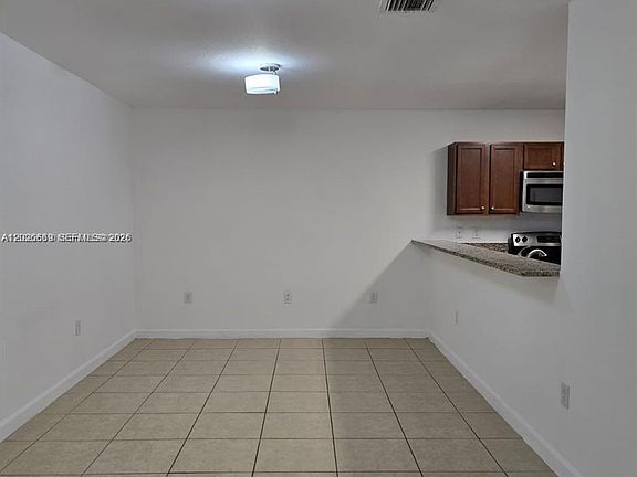 3rd image of 22401 SW 88th Pl #115