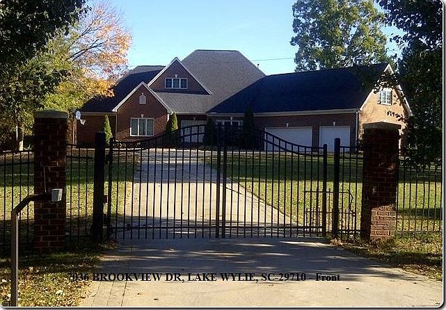 1st image of 7036 Brookview Dr