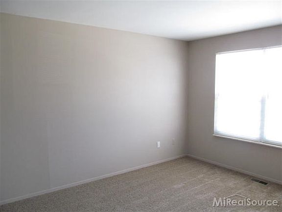 5th image of 24715 Meadow Creek Dr