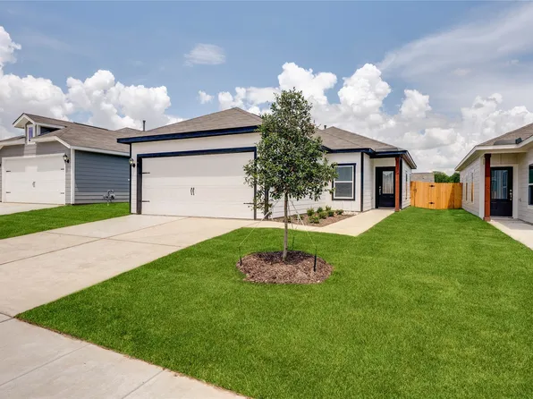 2060 Braveheart Dr, Crandall, TX 75114