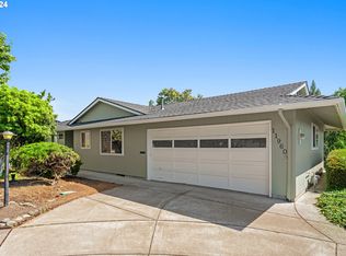 11960 SW King George Dr, King City, OR 97224