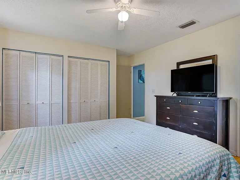 1756 Riley St — Photo 31