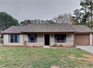 6641 Oak Farm Dr SE, Acworth, GA 30102