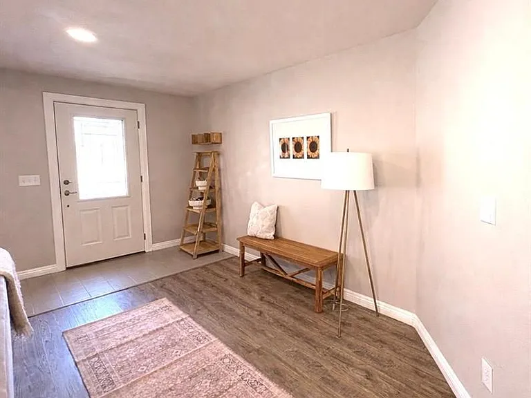 8328 Blazing Sky Ct — Photo 3