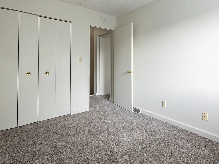 2916 Treeside St NW — Photo 7