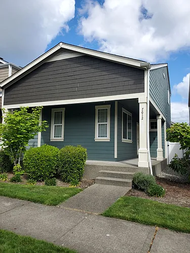 7612 Kodiak Ave NE Photo 1