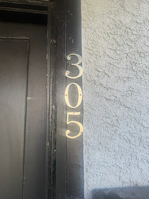 305 N Franklin St