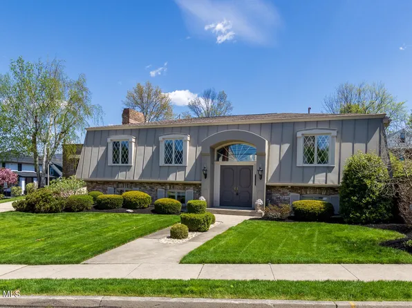 814 Union St, Williamsburg, PA 16648