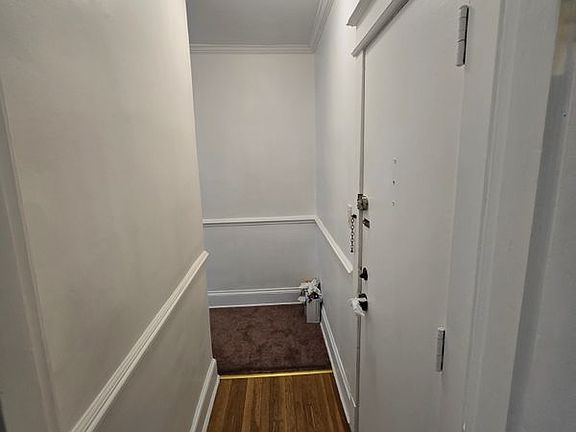 4th image of 3022 Wisconsin Ave NW APT 201