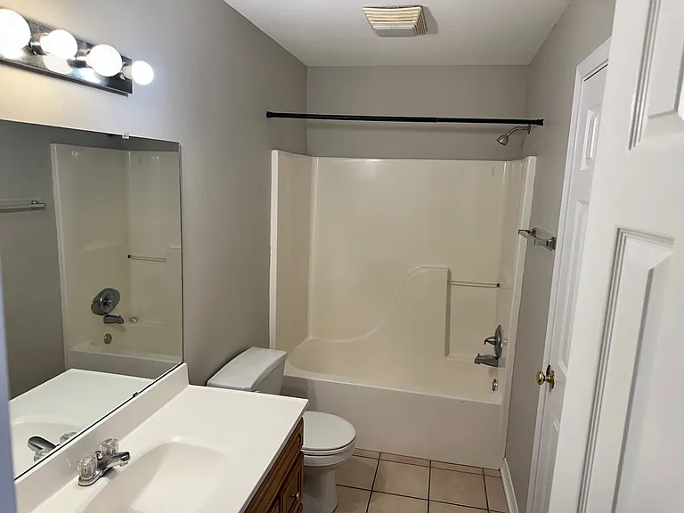54049 Martin St #4 — Photo 9
